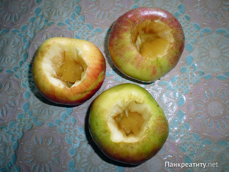 Рецепт запеченных яблок при панкреатите